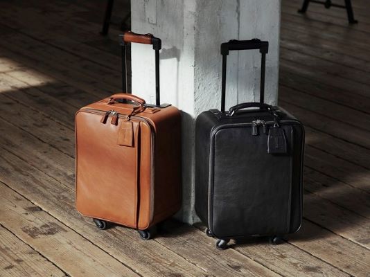 こんなスーツケースで出張に行きたい！土屋鞄の新シリーズ「トラベル」登場、4製品が発売中