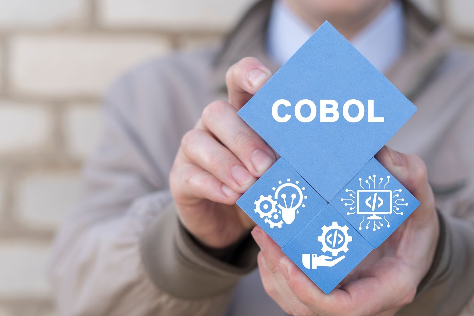 COBOLをご存じですか？~社会基盤のアトラスのいまとこれから~