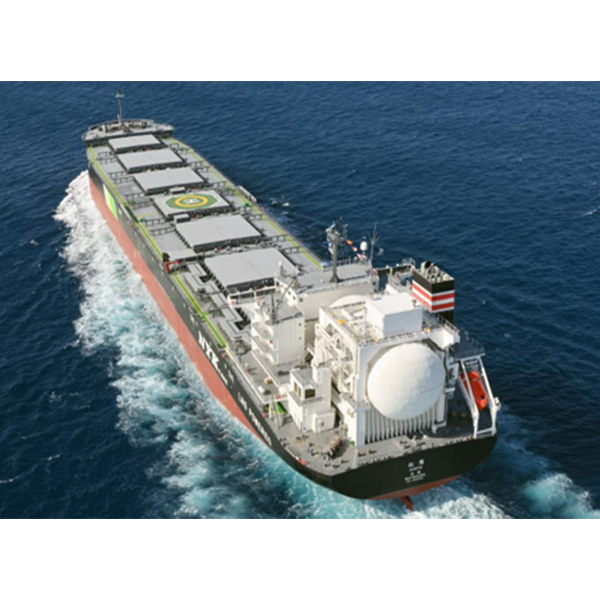 パナマ運河通過サイズは世界初・LNG燃料船「松陽」が運航開始　CO2約30%の削減効果を期待