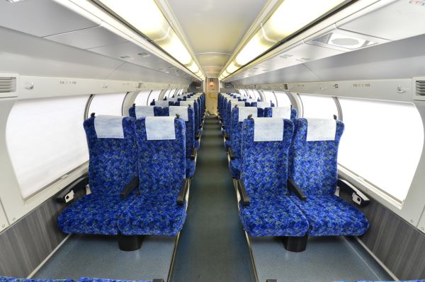 首都圏の普通列車グリーン車で料金が改定　紙の切符よりSuicaが安くなるように【JR東日本】